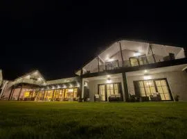 파빌로스타에 위치한 호텔 Amber VIP Hotel