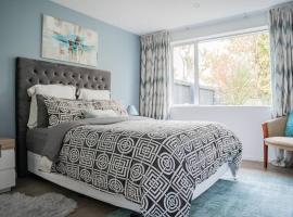 Restful stay on Geraldine Street Suburban Beauty