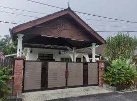 Homestay Ijok Bukit Badong mu5lim only