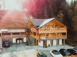 Cabana Repedea, complejo de caba&ntilde;as en Borşa