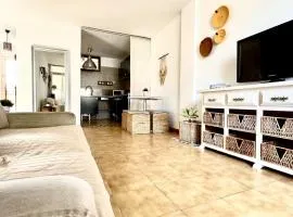 Urban Oasis in Los Cristianos by Deihu Experiences