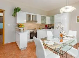 Sophia Apartment near Porec