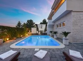 Sea view Villa Bella with Private heated pool