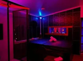 Loveroom L'1TIMISTE CDS