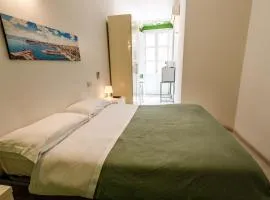 Onlyrooms II - Real Old Town