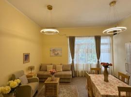 Apartment OLIVA1, hotel in Petrovac