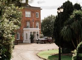 Highfield Park, hotel with parking in Hook