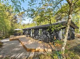 Holiday Home Strandbyskoven Nexø Xi, Hotel in Bedegård