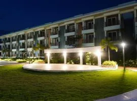 Palm Regal Resort