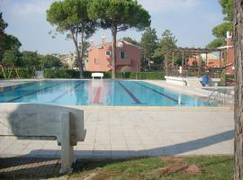 Villaggio Michelangelo Lotto M1, property with onsen in Bibione