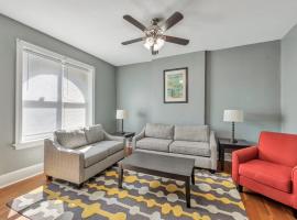 Historic First Floor Unit in McKinley Heights STL 1W, hotell i Soulard