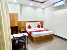Hotel Sarovar Regenta, hotell i Mathura