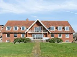 House For 40 People Near Thy