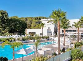 Mouratoglou Hotel & Resort, hotel in Biot