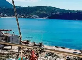 Sea Side Serenity 6