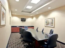 Holiday Inn Express Hotel & Suites Seattle North - Lynnwood by IHG