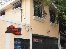 Pool House Hostel