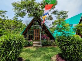 Tushita Ban - Kaziranga, pet-friendly hotel in Amguri