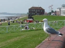 Luxus Kapitänswohnung 'Helgoland-Avantgarde'