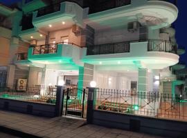 Hotel Calisto: Leptokarya şehrinde bir otel
