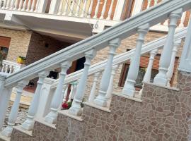 Nori House, hotel en Vlorë