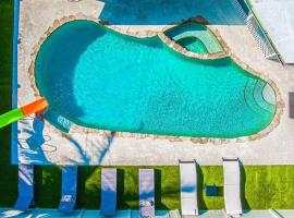 Viesnīca ar burbuļvannu Ocean Club -Great Pool & Jacuzzi 5 Beds by The Beach pilsētā Delrejbīča