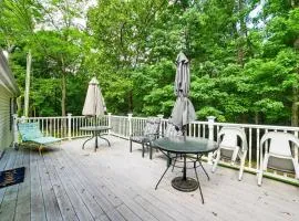 Kuttawa Vacation Rental with Smart TV, Near Marinas!