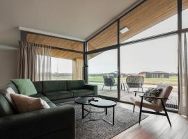 Welcoming holiday home with terrace, cottage in Wissenkerke