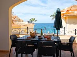 Ocean View Vila with Private Jacuzzi