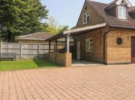 Thames Retreat