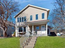 Urban Haven Retreat, maison de vacances à Minneapolis