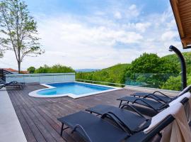 Pet Friendly Home In Zagreb With Heated Swimming Pool, villa in Dolje