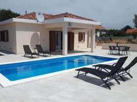 Family friendly house with a swimming pool Sevid, Trogir - 22950