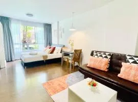 Baan Kun Koey Condo Huahin B103,Pool View,Heart of Huahin,Near Blue Ports,300m from Beach