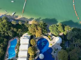 Sky Beach Sea view, hotel in Pattaya North