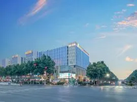 Holiday Inn Express Qingdao Chengyang Central by IHG