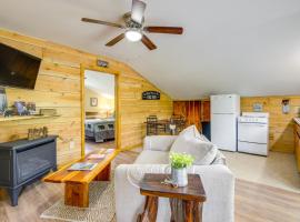 Pet-Friendly Sevierville Apt with Game Room Access!, διαμέρισμα σε Sevierville