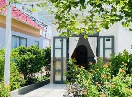 Lightly Homestay
