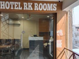 HOTEL RK ROOMS – hotel w dzielnicy Maninagar w mieście Ahmadabad