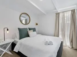 The Cottage- Pet friendly, Golf, Ocean and River!