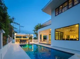 Stunning villa with pool and tropical garden