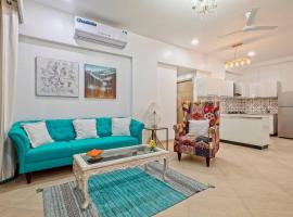 2 BHK Tranquil Bluetique Apartment, Candolim, apartment in Goa