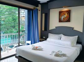 Hill View Lodge, hotell Patong Beachis