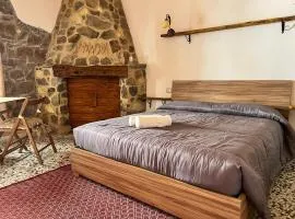 Favisi Rooms