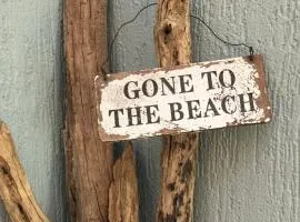 'Sunidaze House Beachside' by HolidayCo