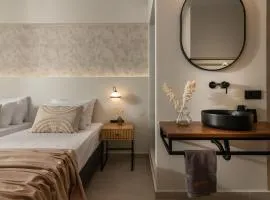 Enigma Rooms - 100m from Alykes beach, by ZanteWize