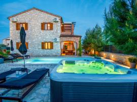 Villa Verde Istria in Svetvincenat, feriehus i Čabrunići