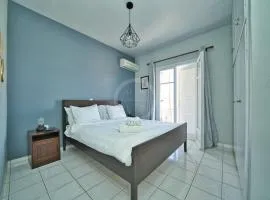 Ira Apartment