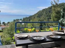 Vista del Mar House-Perfect for Families & Couples