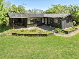 Nice Home In Kirke Hyllinge With Kitchen, holiday home in Kirke-Hyllinge